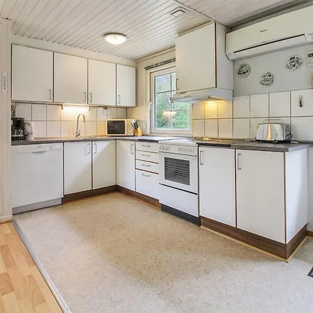 Ferienhaus Ylvi - 2-8km From The Sea By Interhome